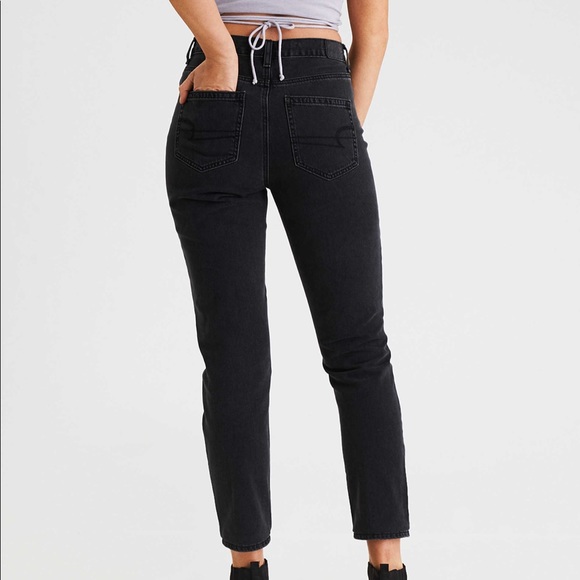 American Eagle Outfitters Denim - AE • BLACK MOM JEAN